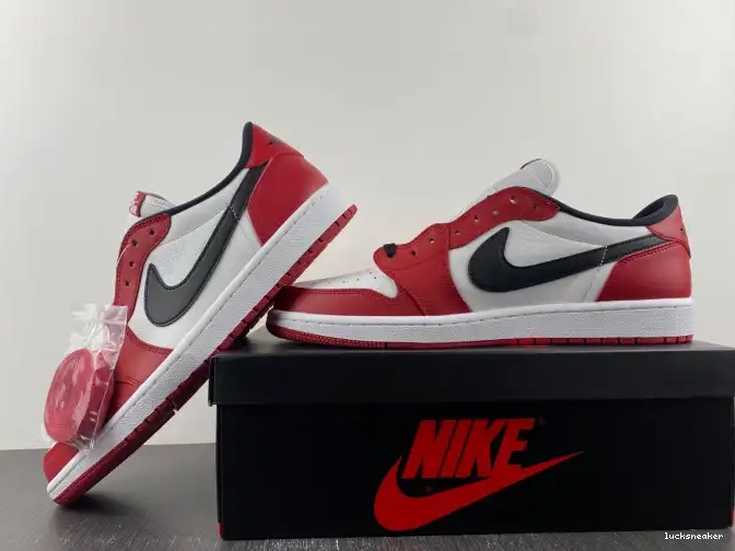 Reps LUCY 705329-600 Jordan Air Retro 1 Chicago Low 0528